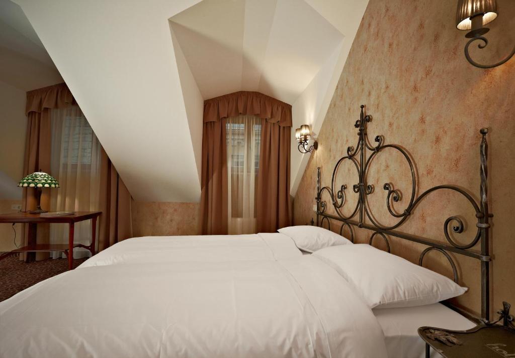 Standaard Kamer met 2 Bedden