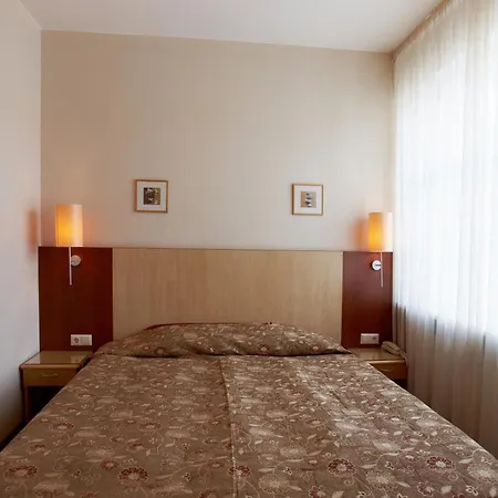 Hotel Edvards-2